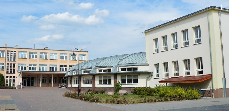 Rewolucja w oświacie. Kto wyleci, kto zostanie?