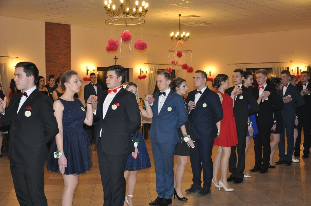 Studniówka ZSP w Zagórowie DUŻO ZDJĘĆ