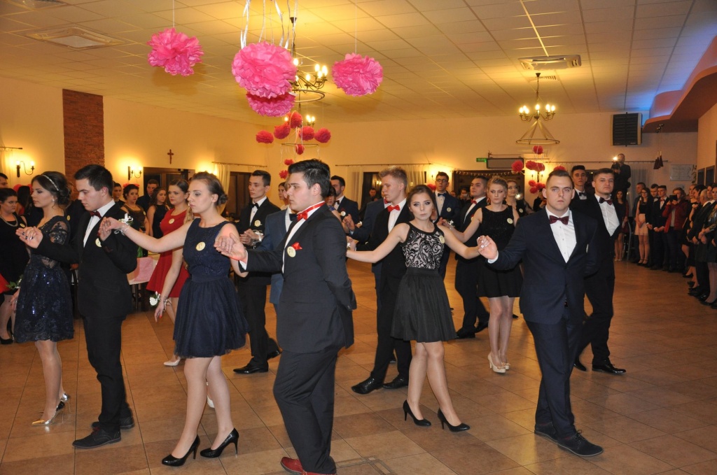 Studniówka ZSP w Zagórowie DUŻO ZDJĘĆ