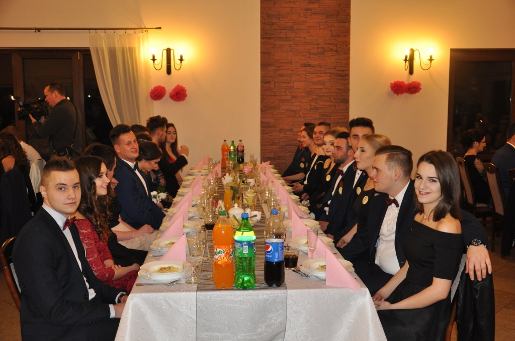 Studniówka ZSP w Zagórowie DUŻO ZDJĘĆ