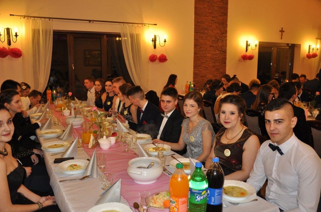 Studniówka ZSP w Zagórowie DUŻO ZDJĘĆ