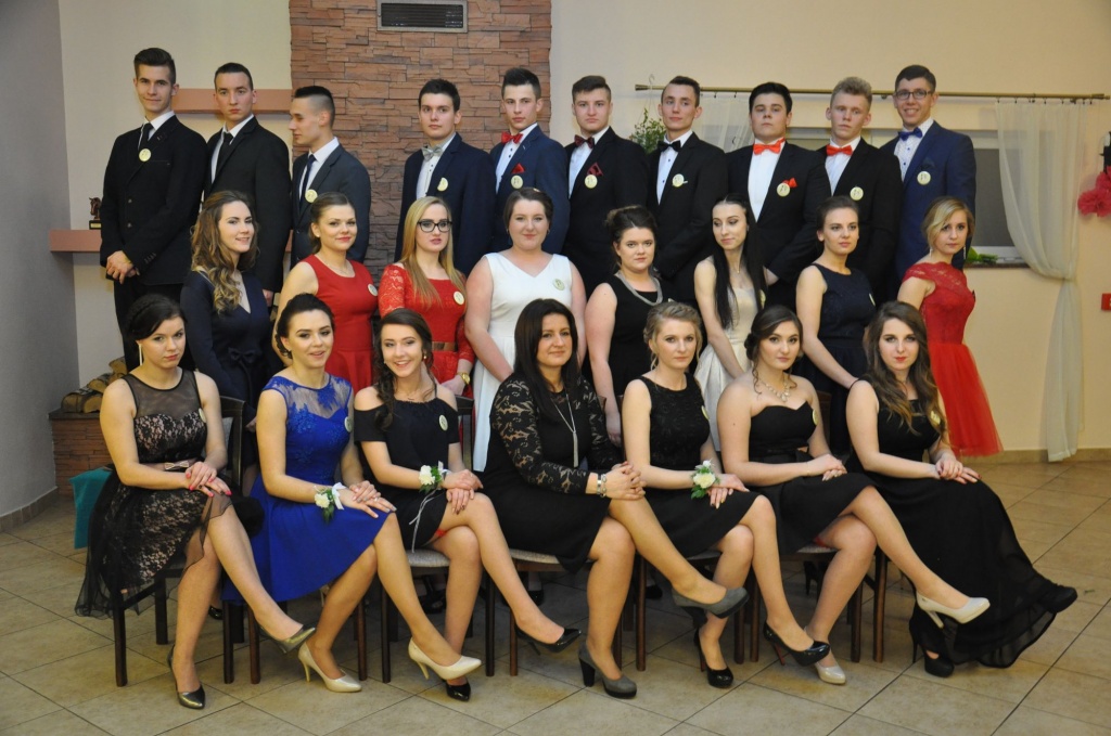 Studniówka ZSP w Zagórowie DUŻO ZDJĘĆ