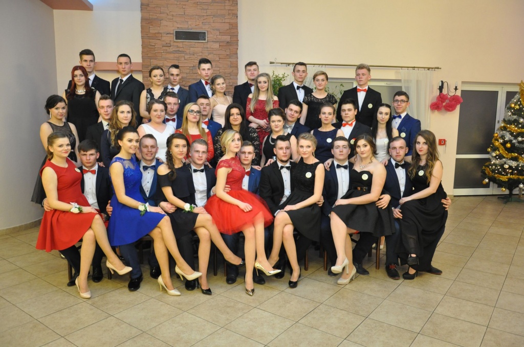 Studniówka ZSP w Zagórowie DUŻO ZDJĘĆ