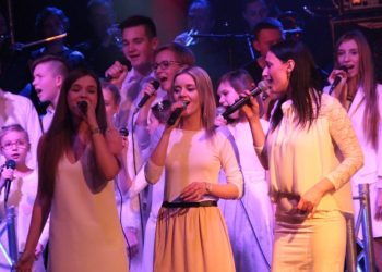 P r z e p i ę k n y  Koncert Kolęd. Zobacz skrót