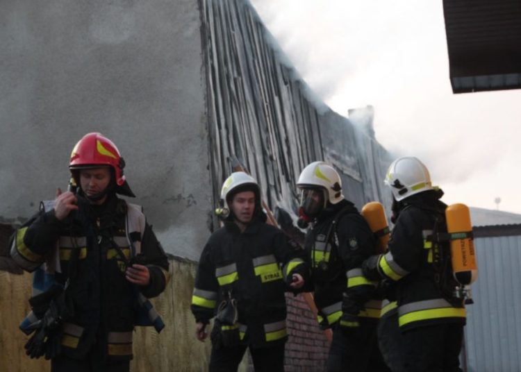 Słupca: Pożar domu przy ul. Sukienniczej FILM