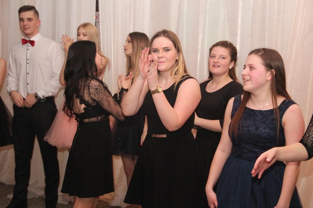 Słupca: Bal Gimnazjalny w obiektywie