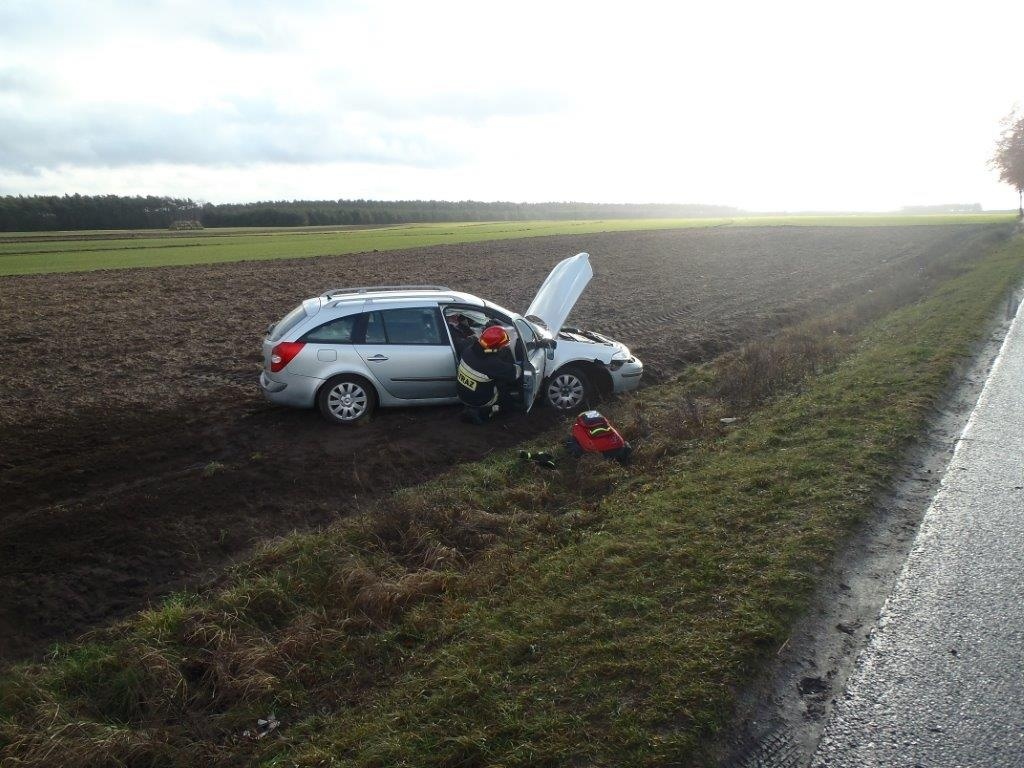 Dwa auta zderzyły się w Kochowie ZDJĘCIA