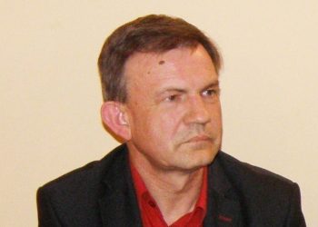 Nie ma pomysłu, bo jest atakowany