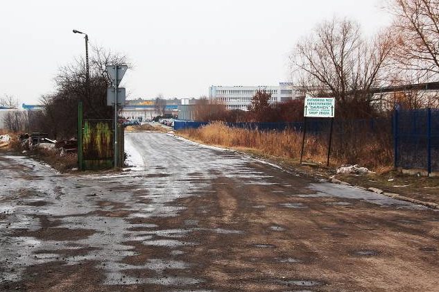 Była droga, jest działka Konspolu