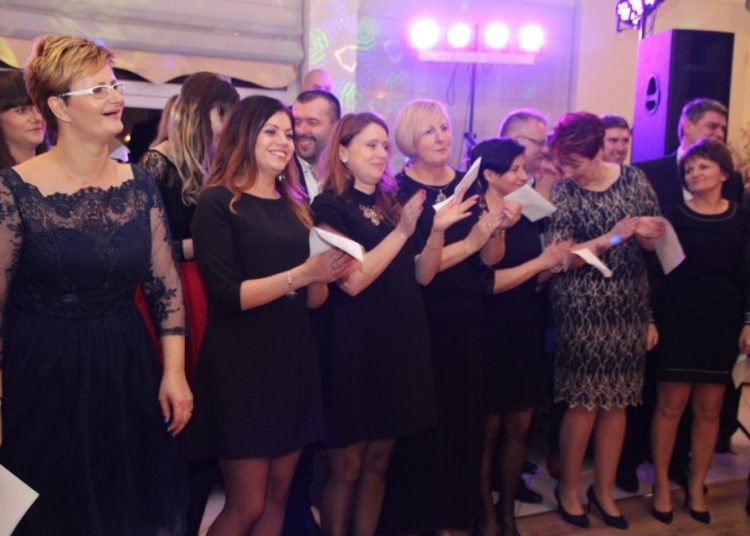 Studniówka Ekonomika. Zobacz zdjęcia