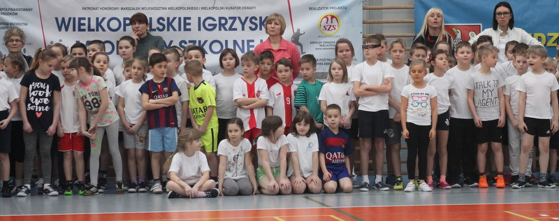 Powiatowe zagania w dwa ognie ZDJĘCIA