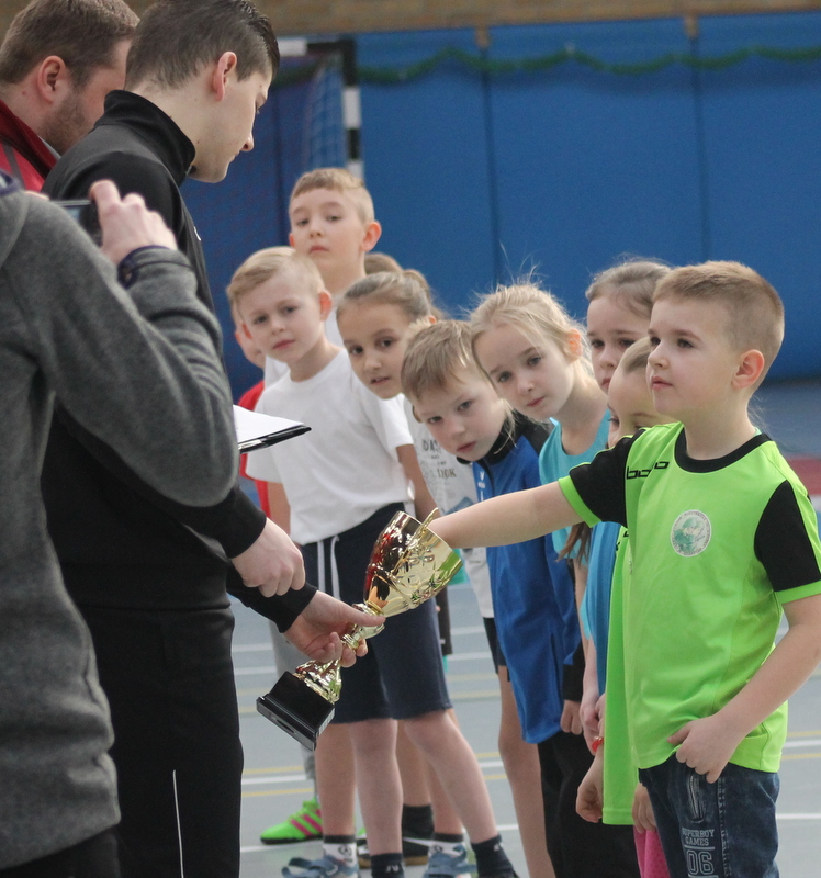 Powiatowe zagania w dwa ognie ZDJĘCIA