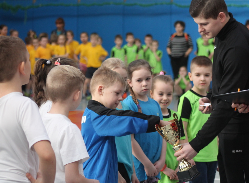 Powiatowe zagania w dwa ognie ZDJĘCIA