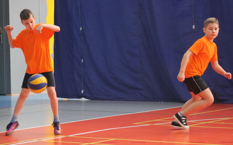 Powiatowe zagania w dwa ognie ZDJĘCIA