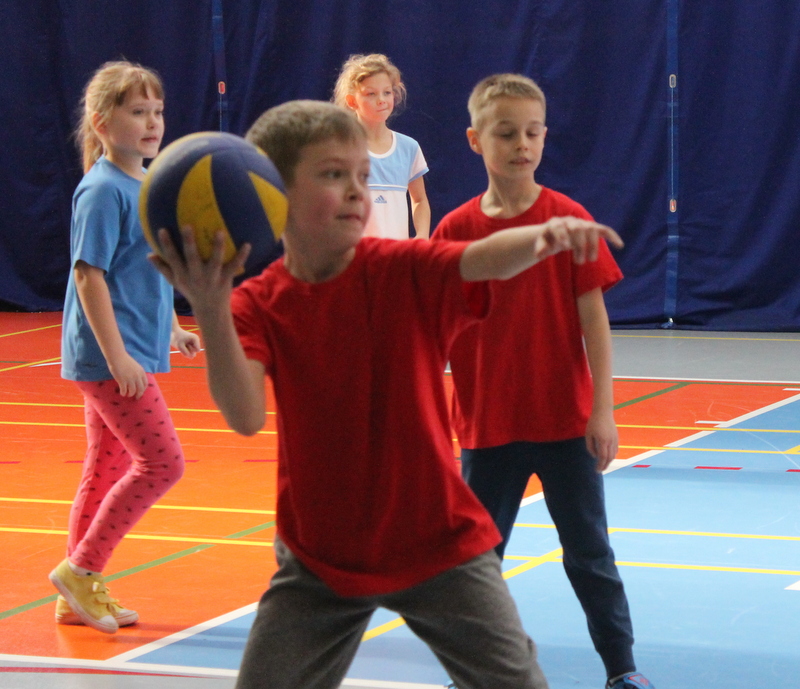 Powiatowe zagania w dwa ognie ZDJĘCIA