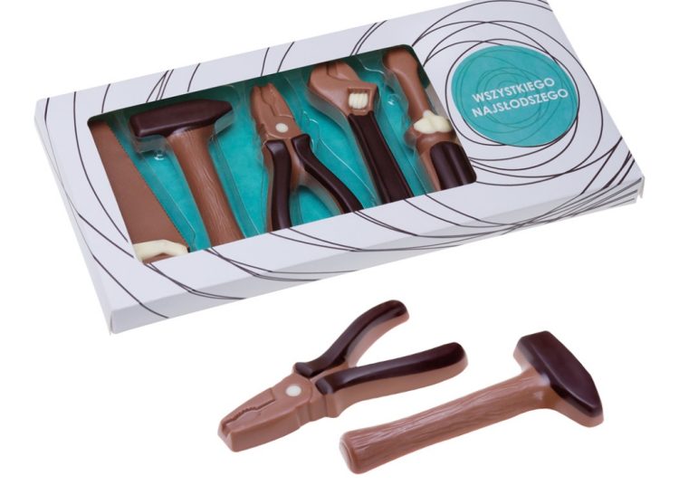 Drobne prezenty dla chłopaka – co warto wybrać?