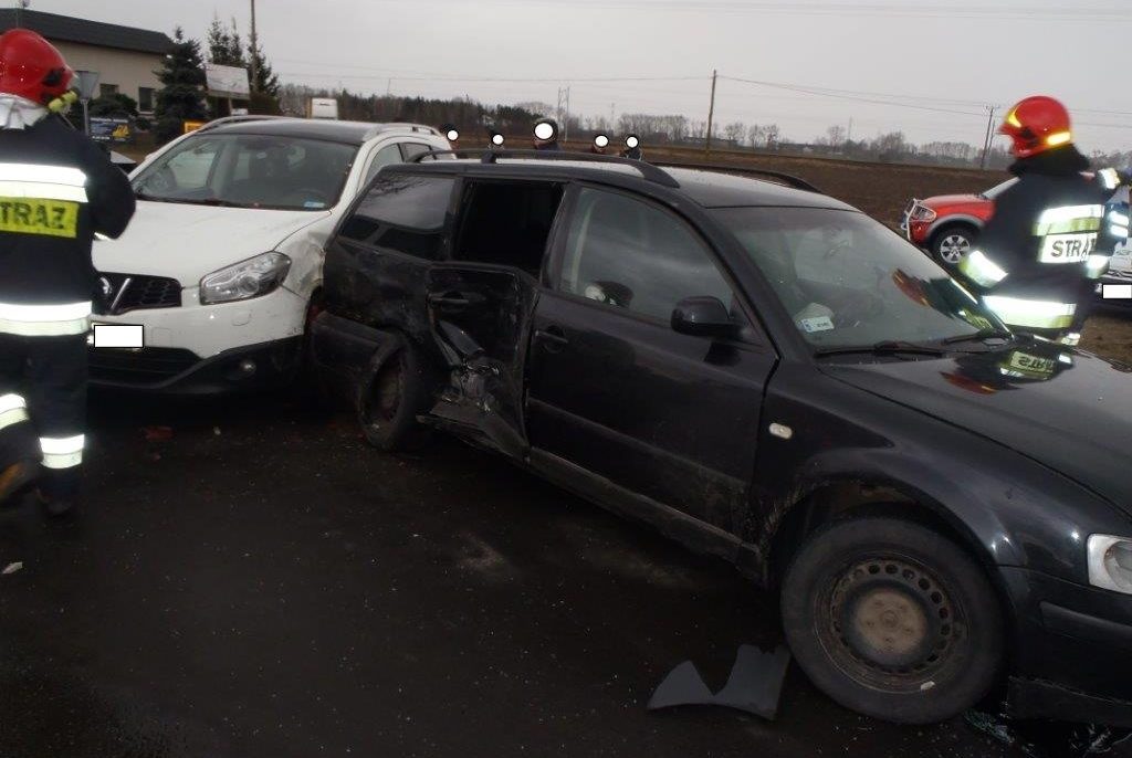 Na K92 zderzyły się trzy auta ZDJĘCIA