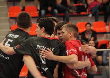 TODO Czarni zakończyli sezon na 8. miejscu FILM