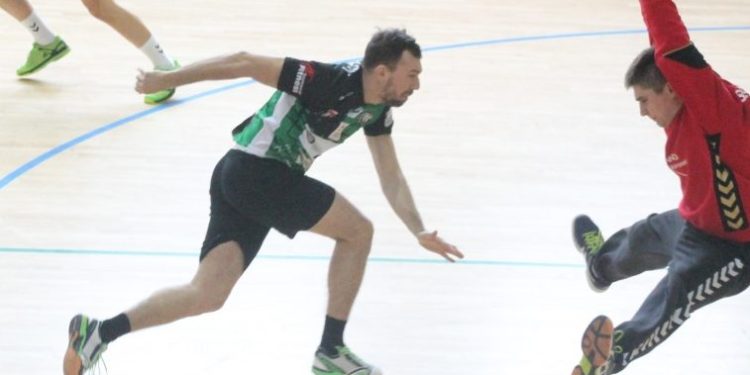 Mimo nie najlepszego meczu wygrywają