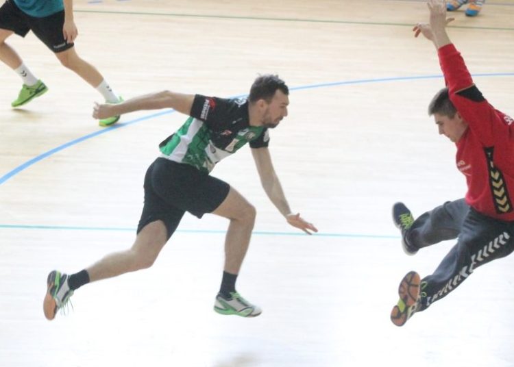 Mimo nie najlepszego meczu wygrywają