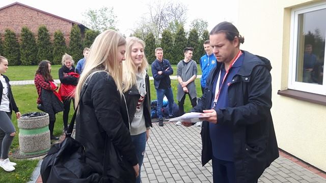 Słupeckie gimnazjum gra dalej w streetballu