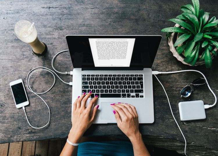 Zarabianie w Internecie szansą na powiększenie dochodów