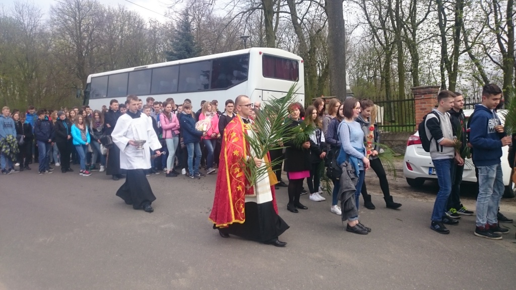Ląd: Niedziela Palmowa Młodych ZDJĘCIA