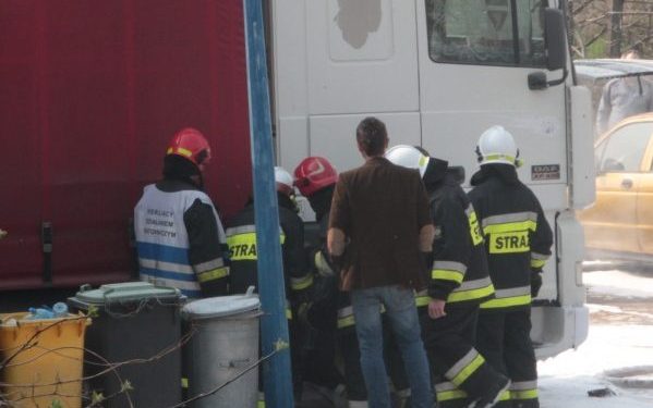 Zapaliła się ciężarówka. Zobacz film z akcji