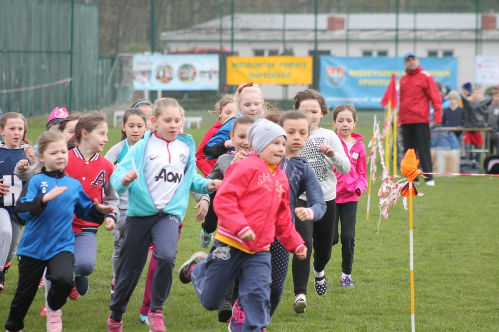 Indywidualne biegi najmłodszych. Zobacz zdjęcia