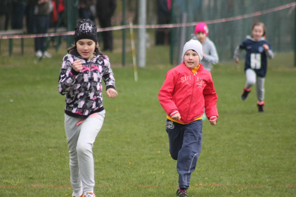 Indywidualne biegi najmłodszych. Zobacz zdjęcia