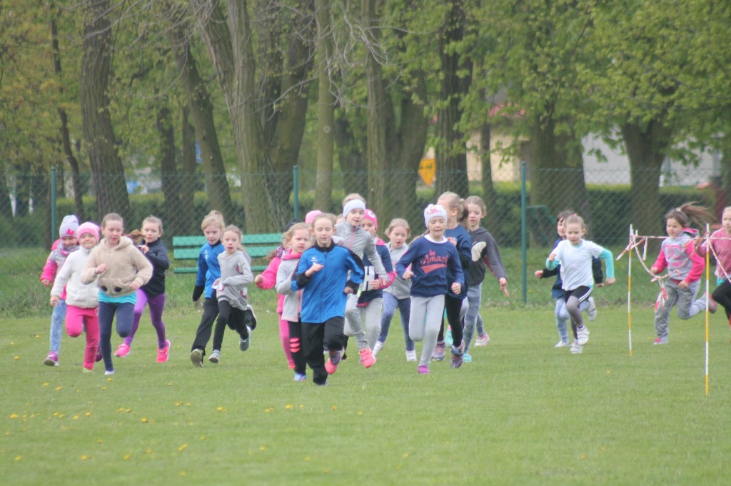 Indywidualne biegi najmłodszych. Zobacz zdjęcia