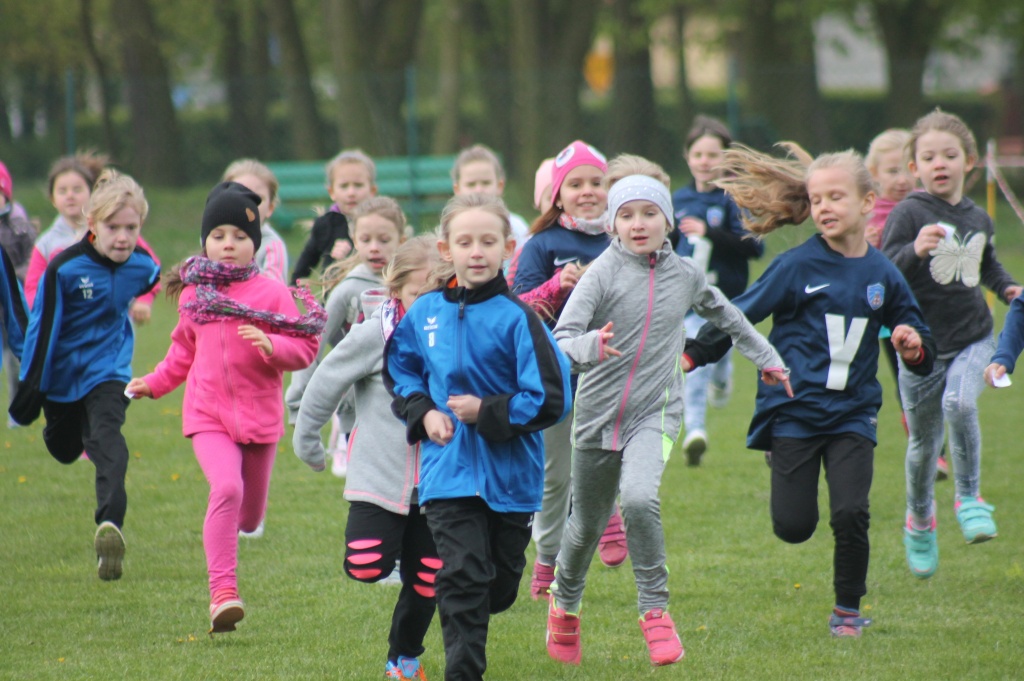Indywidualne biegi najmłodszych. Zobacz zdjęcia