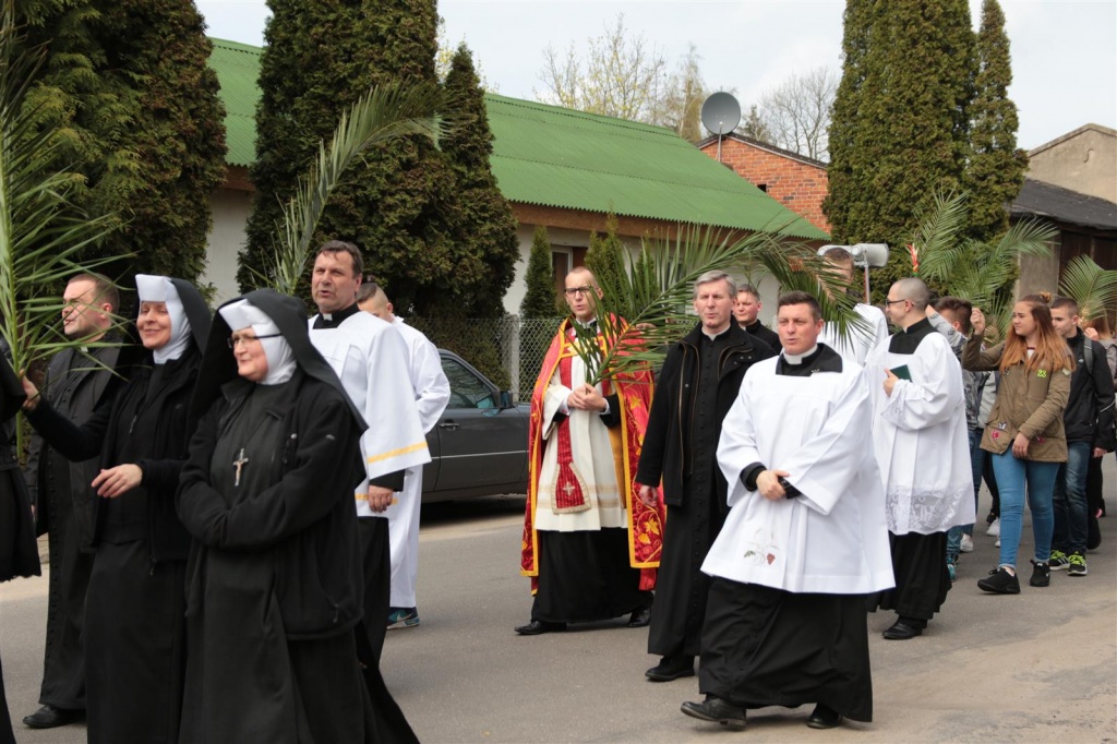 Ląd: Niedziela Palmowa Młodych ZDJĘCIA