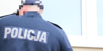 Słupecki policjant zatrzymany. Usłyszał zarzuty