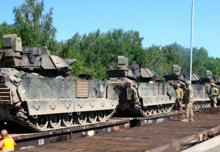 Śmigłowce dotarły, planują budowę