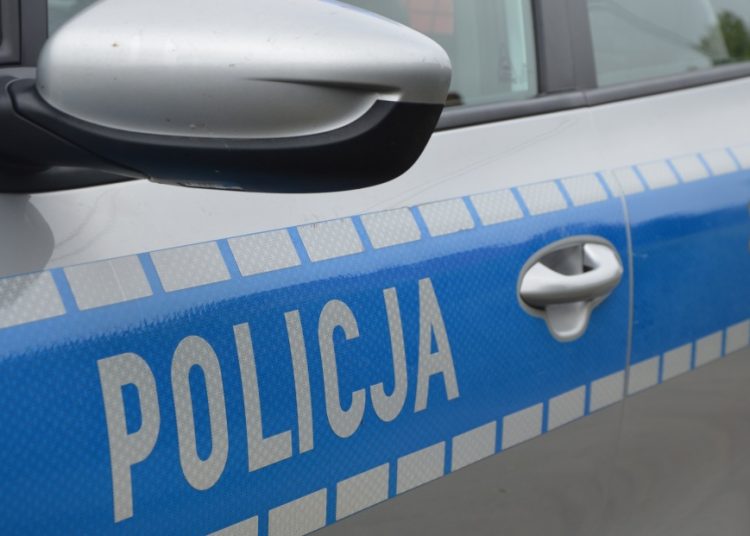 Miał blisko 4 promile. Uderzył w radiowóz!