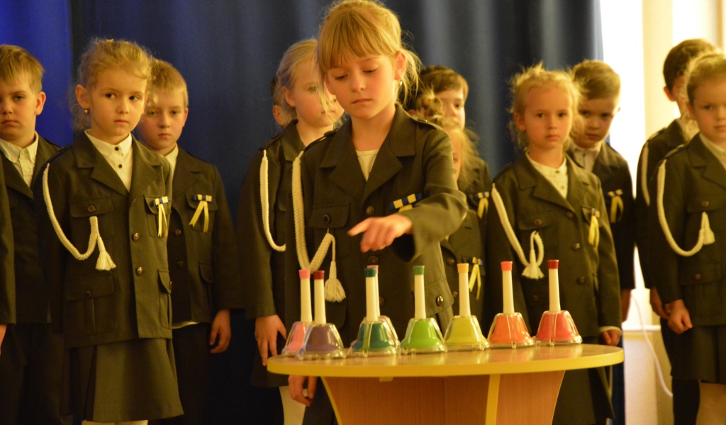 Zrobili prezent samorządowcom. Zobacz zdjęcia