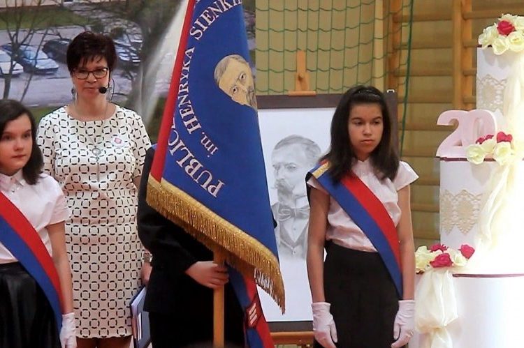 20-lecie nadania imienia szkole w Wólce – FILM