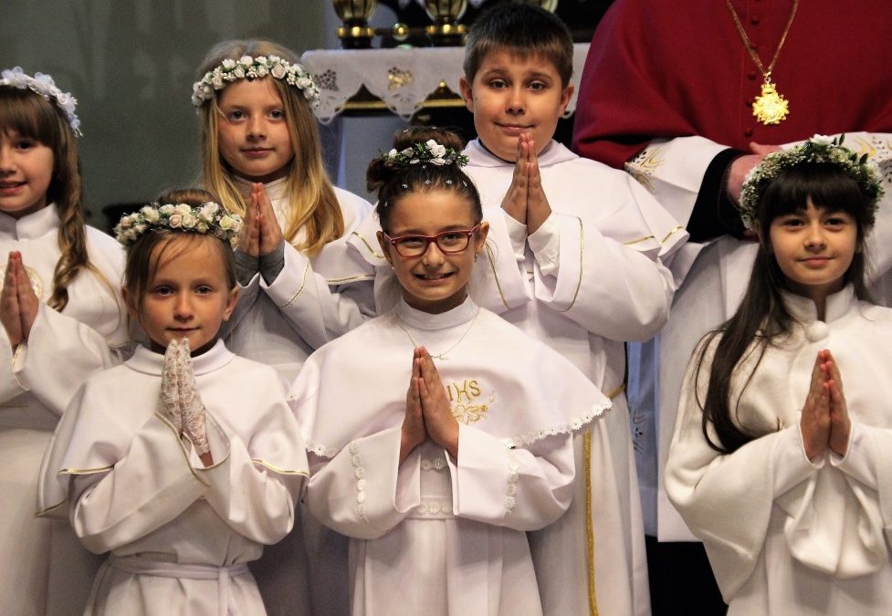 Komunia w Strzałkowie ZDJĘCIA