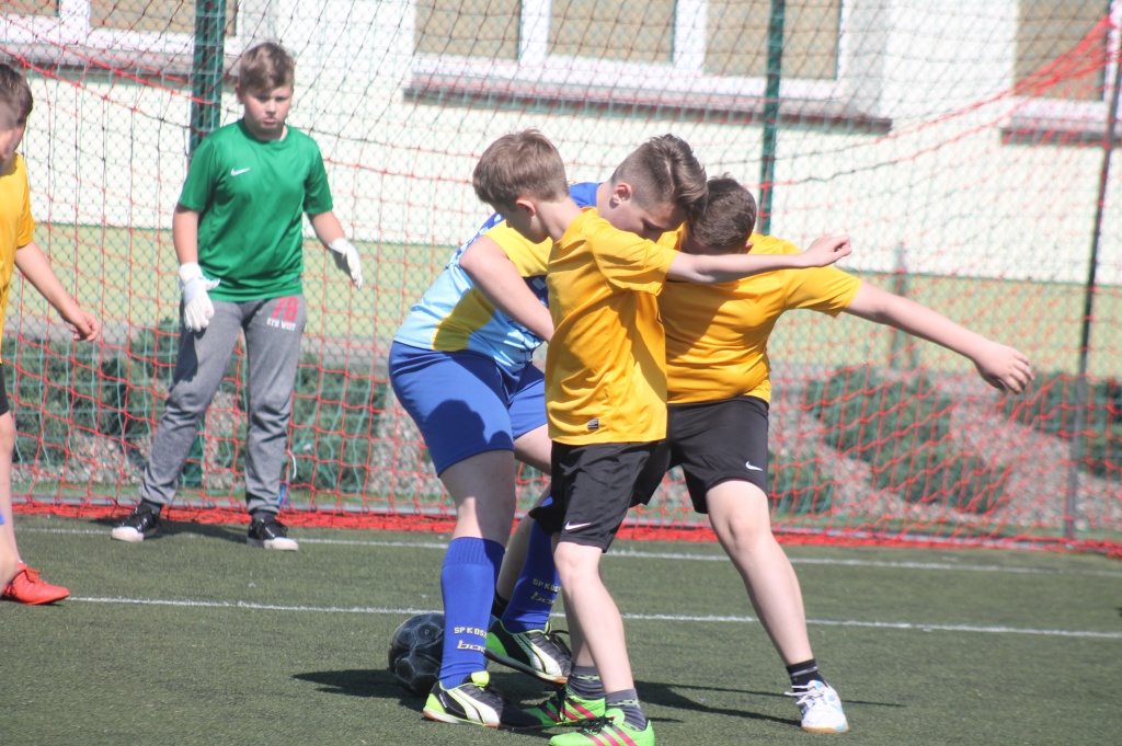 Walczą o piłkarski prymat w powiecie