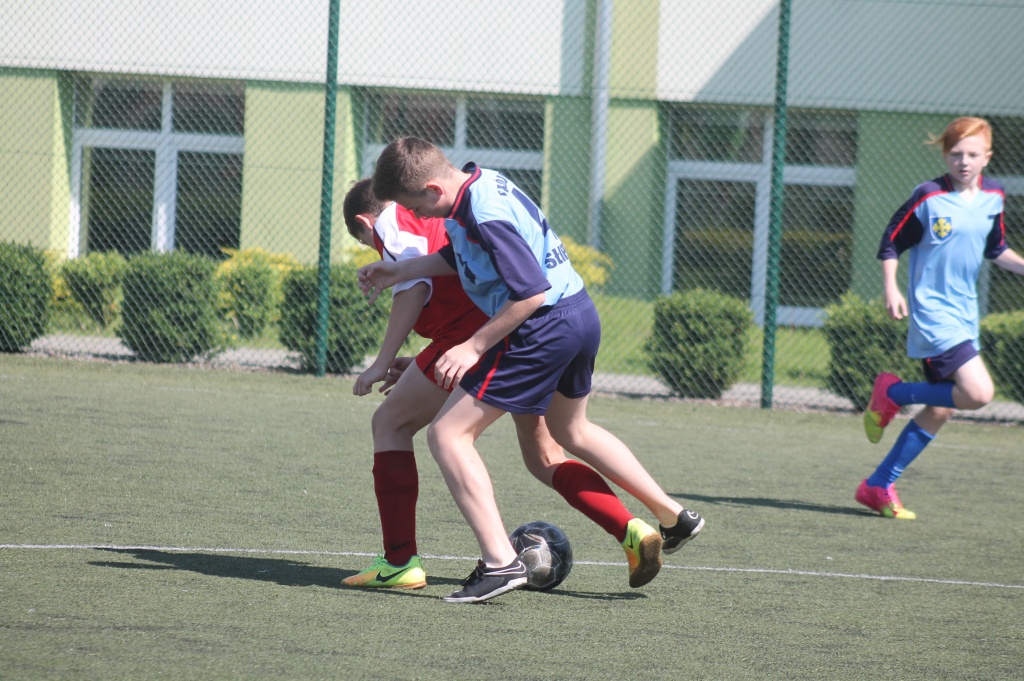 Walczą o piłkarski prymat w powiecie