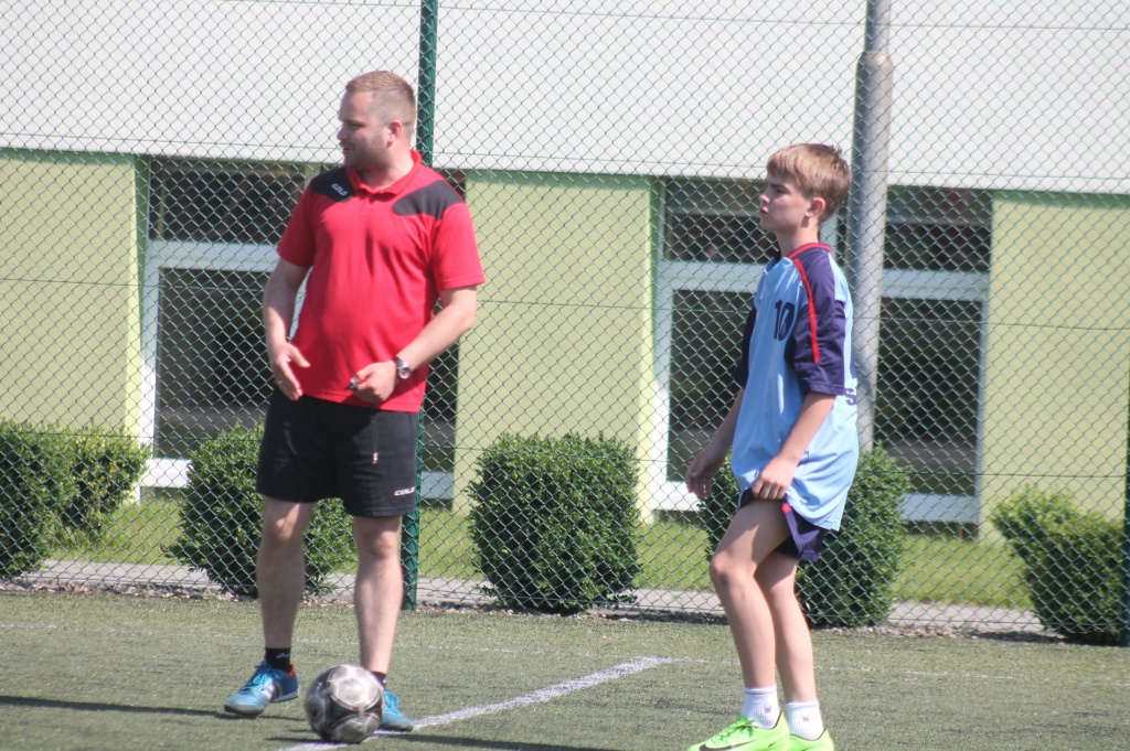 Walczą o piłkarski prymat w powiecie