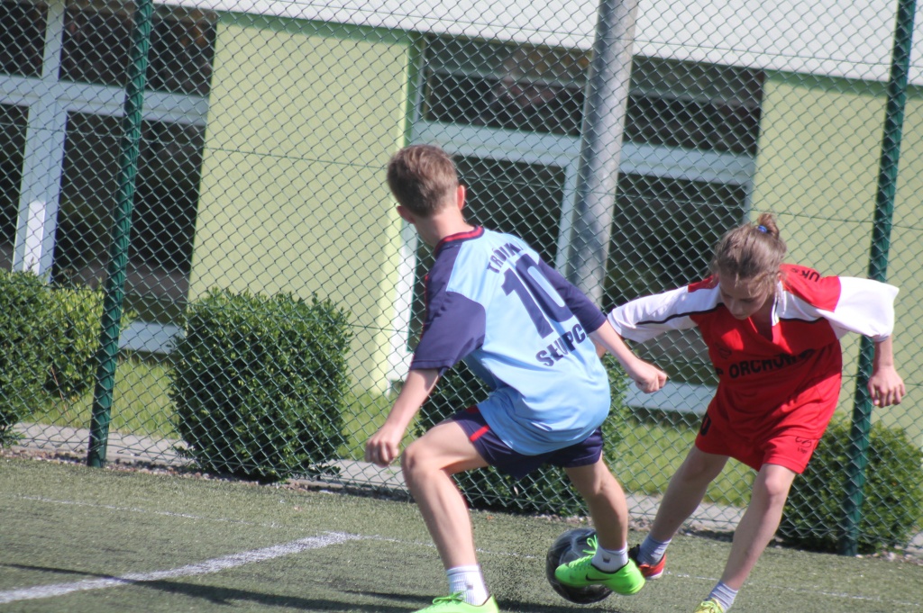 Walczą o piłkarski prymat w powiecie