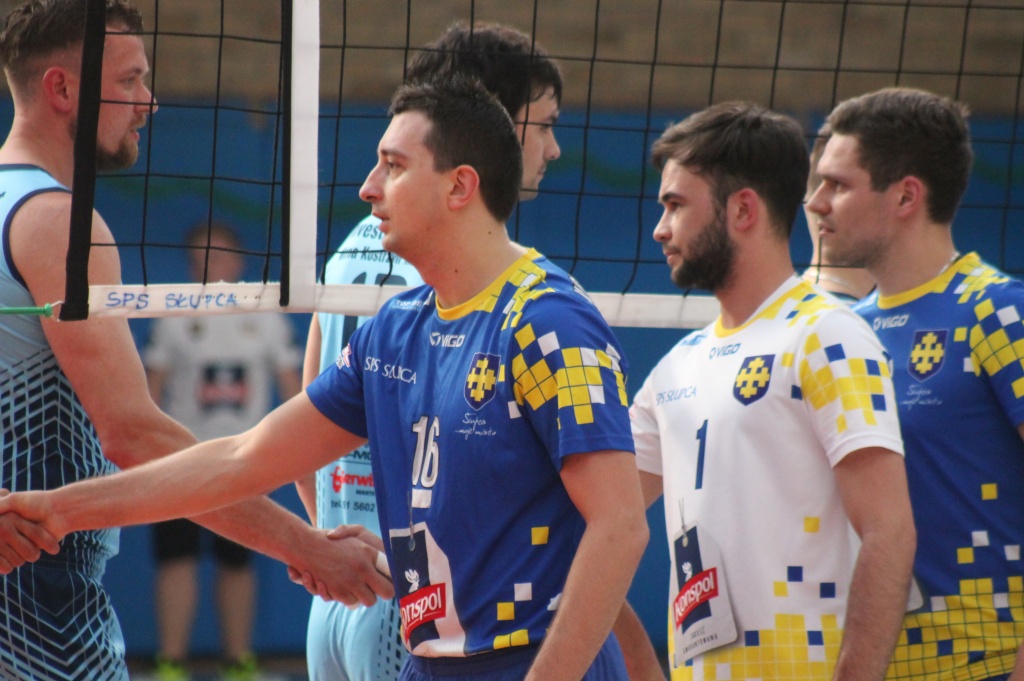 Siatkarskie baraże w obiektywie