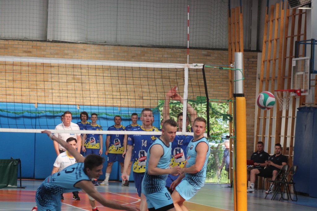 Siatkarskie baraże w obiektywie