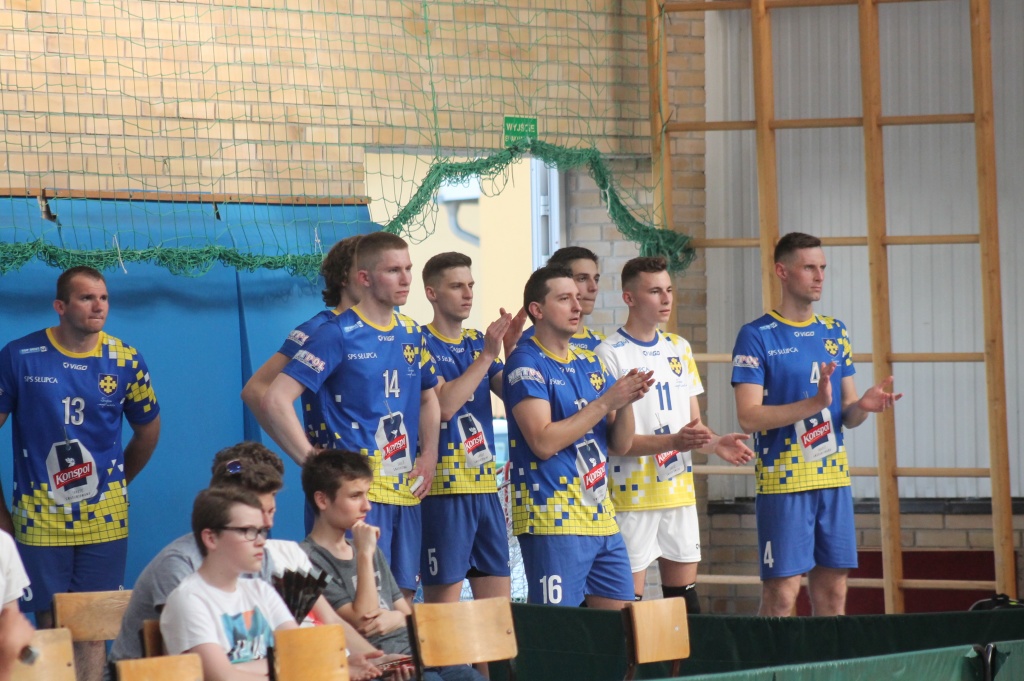 Siatkarskie baraże w obiektywie