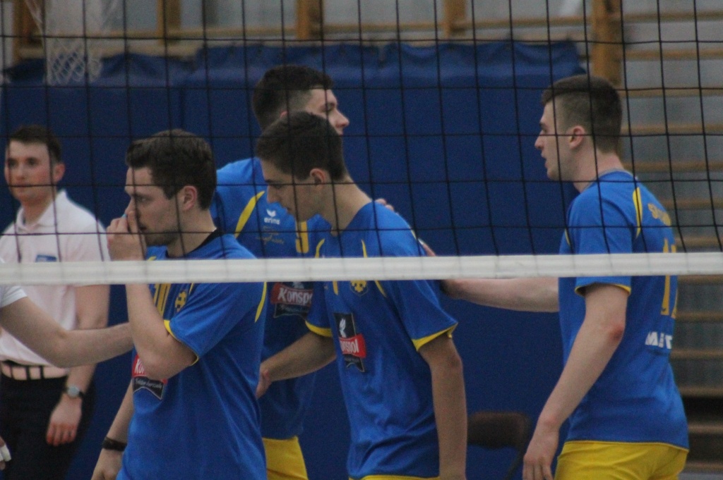 Siatkarskie baraże w obiektywie