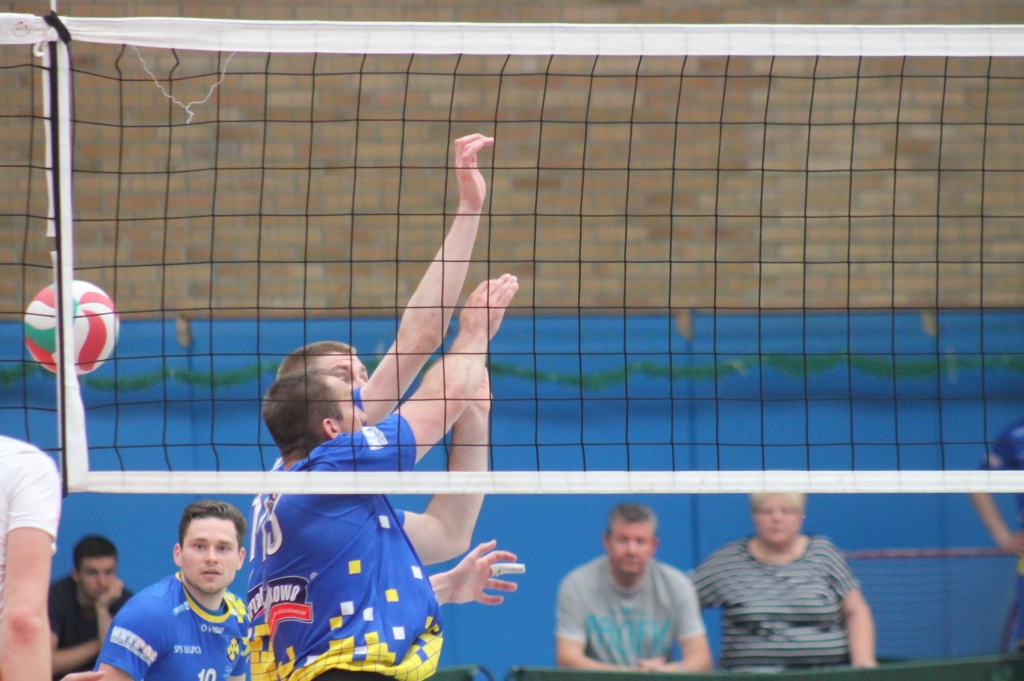 Siatkarskie baraże w obiektywie