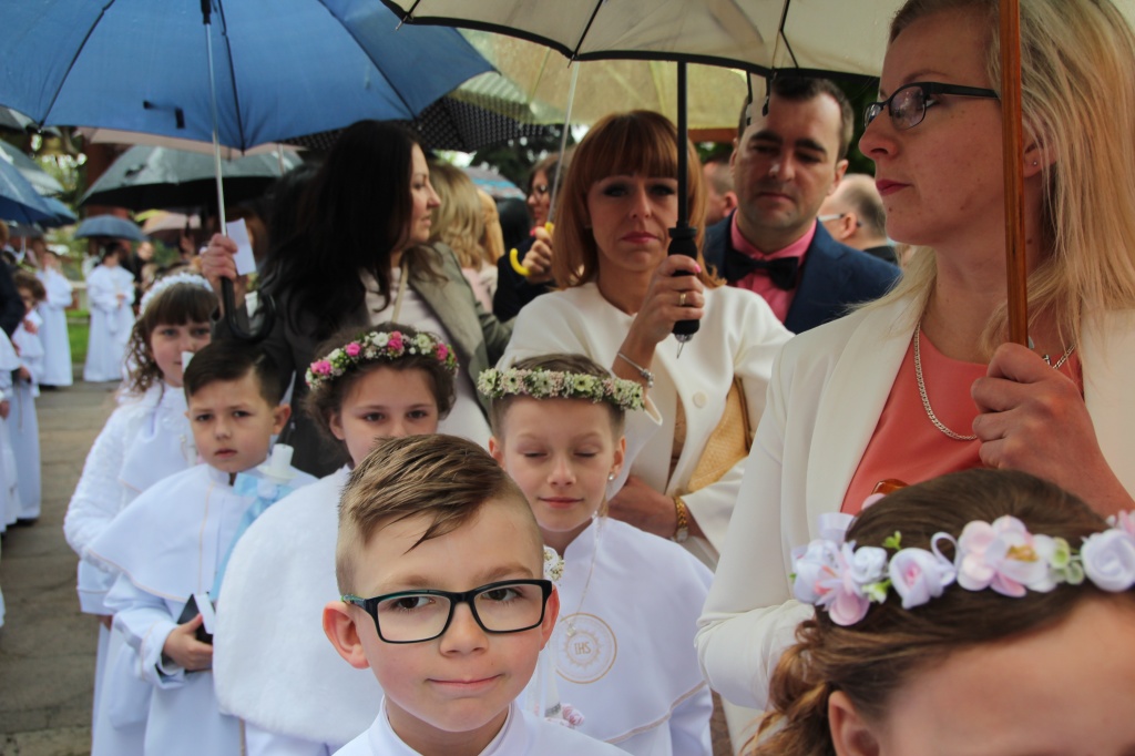 Komunia w Wawrzyńcu ZDJĘCIA
