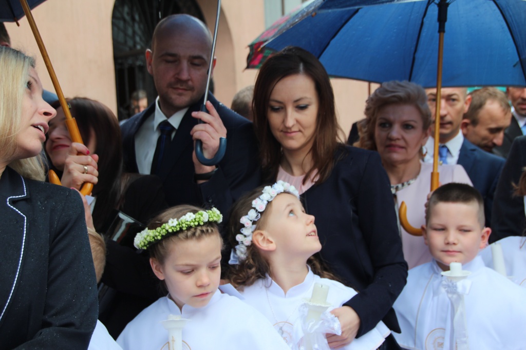 Komunia w Wawrzyńcu ZDJĘCIA